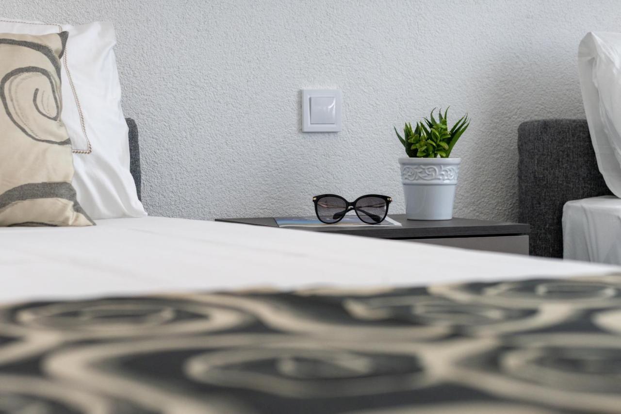 Apartmani Kastelina Vir Ngoại thất bức ảnh