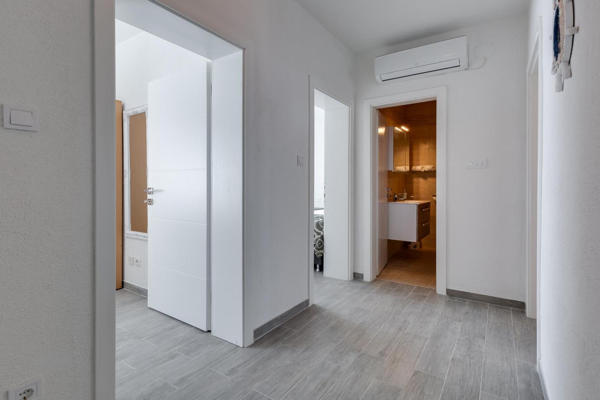 Apartmani Kastelina Vir Ngoại thất bức ảnh